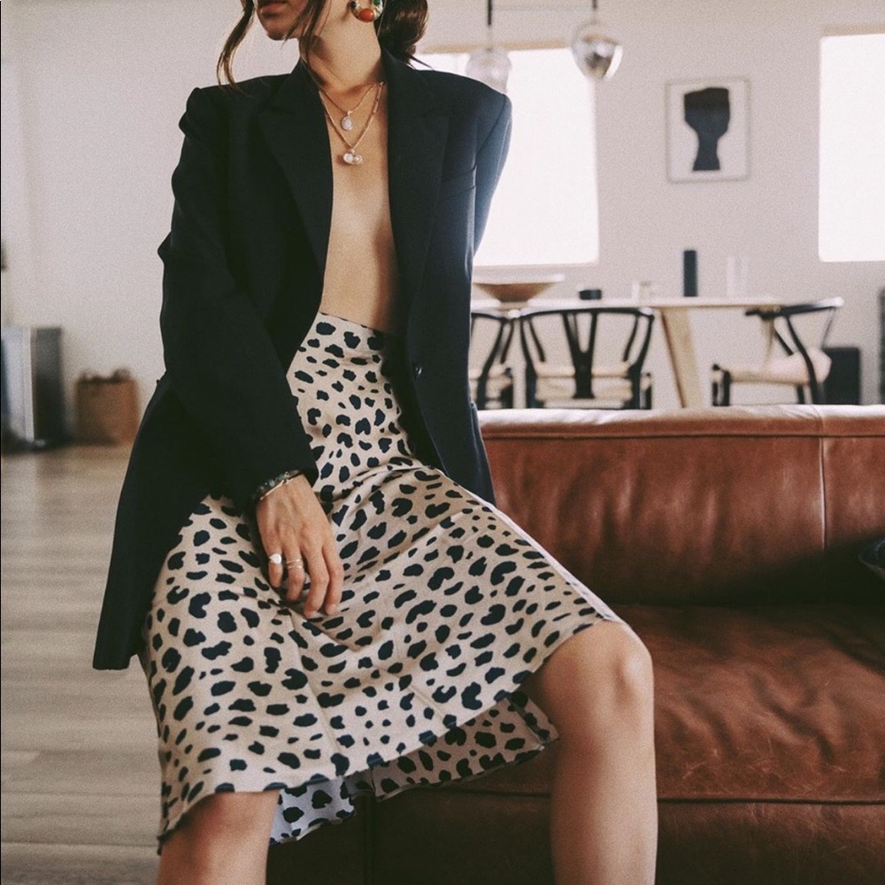 Dress Forum Leopard Midi Skirt